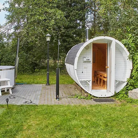 Pet Friendly In With Sauna * Sasino